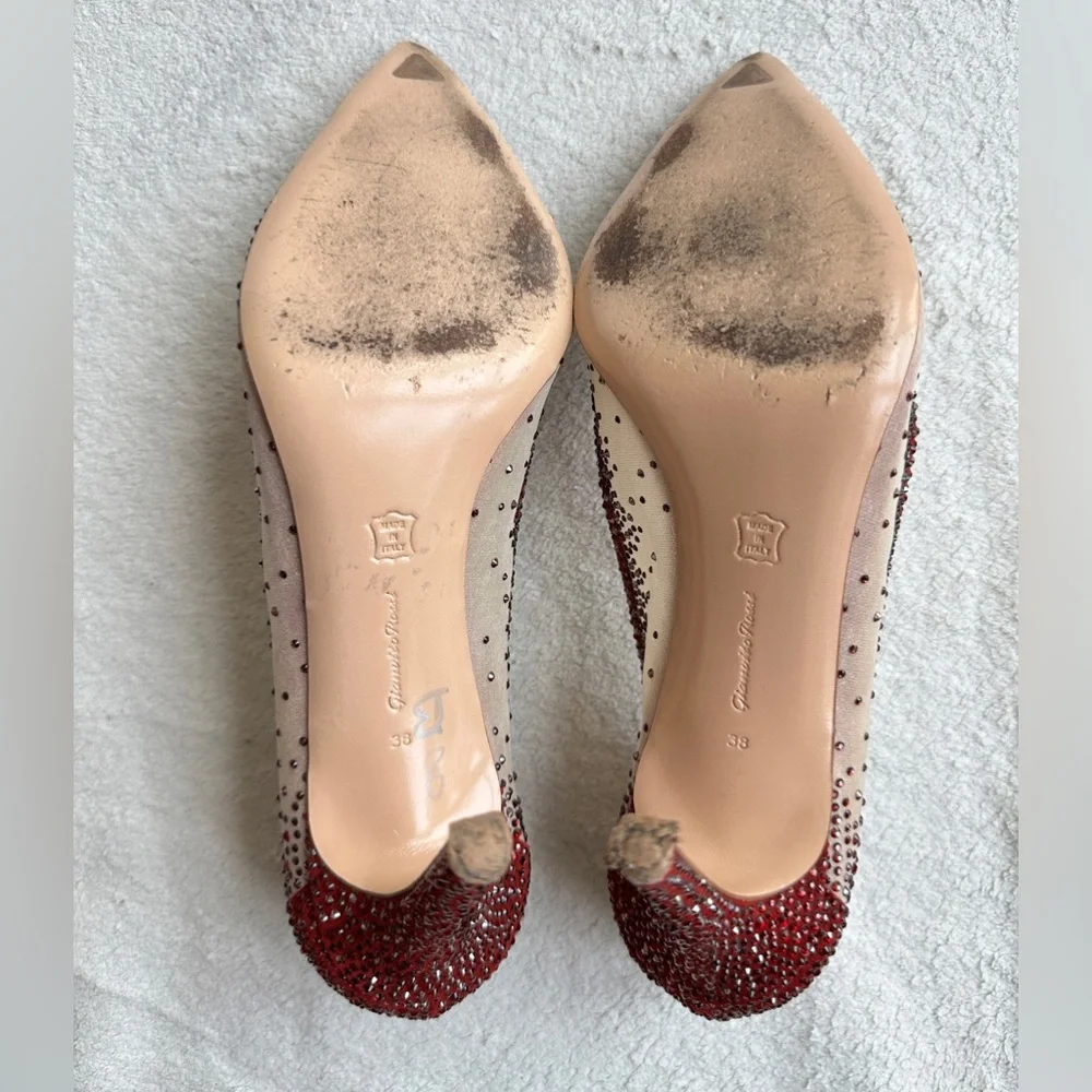 Gianvito‎ Rossi Rania 105 crystal-embellished pumps EU 38 US 8 red heels
